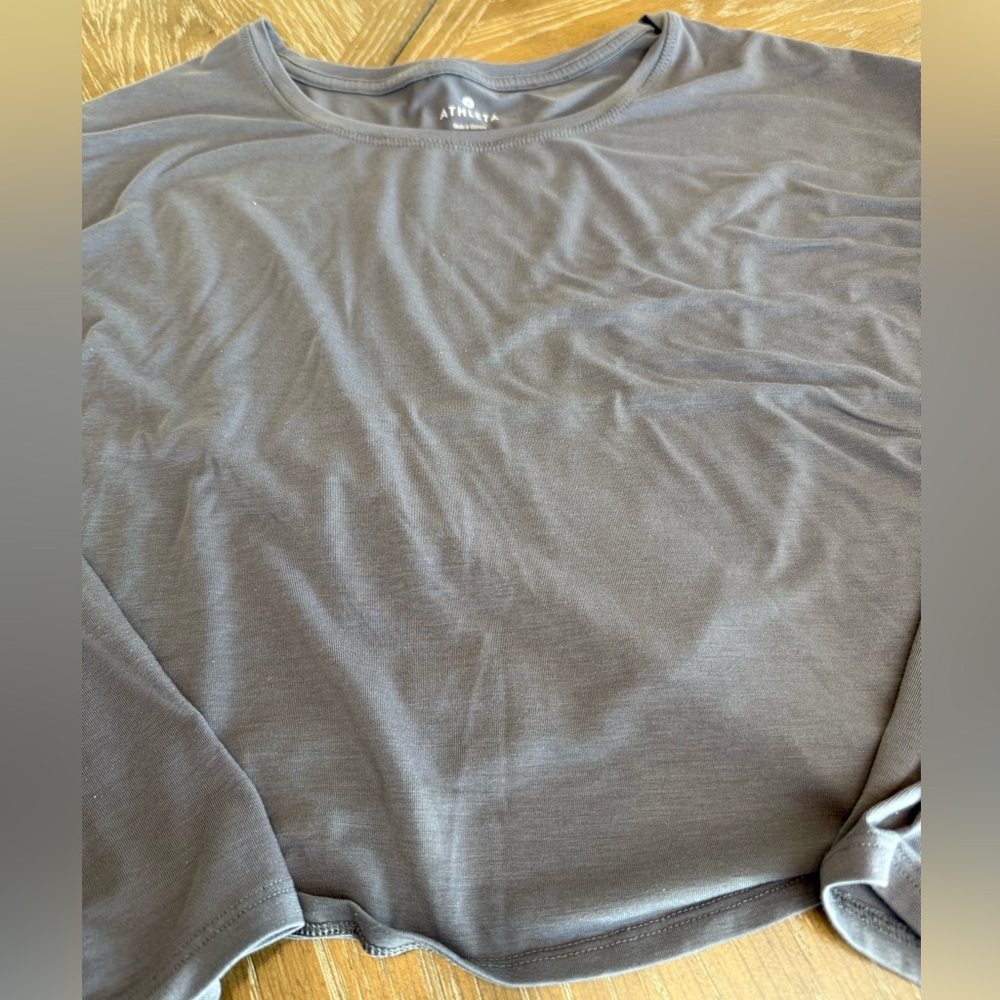 Athleta Women's Gray Long Sleeve Tee